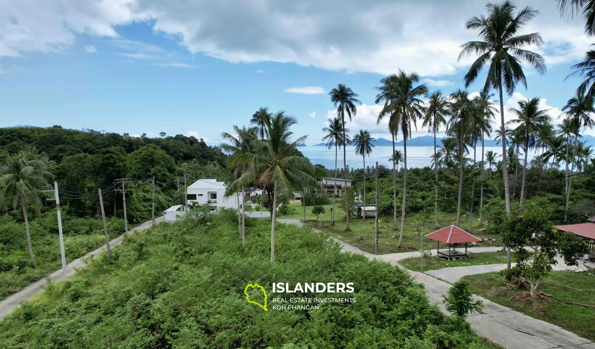 10 Rai Terrain avec vue sur la mer à Bang Por à vendre