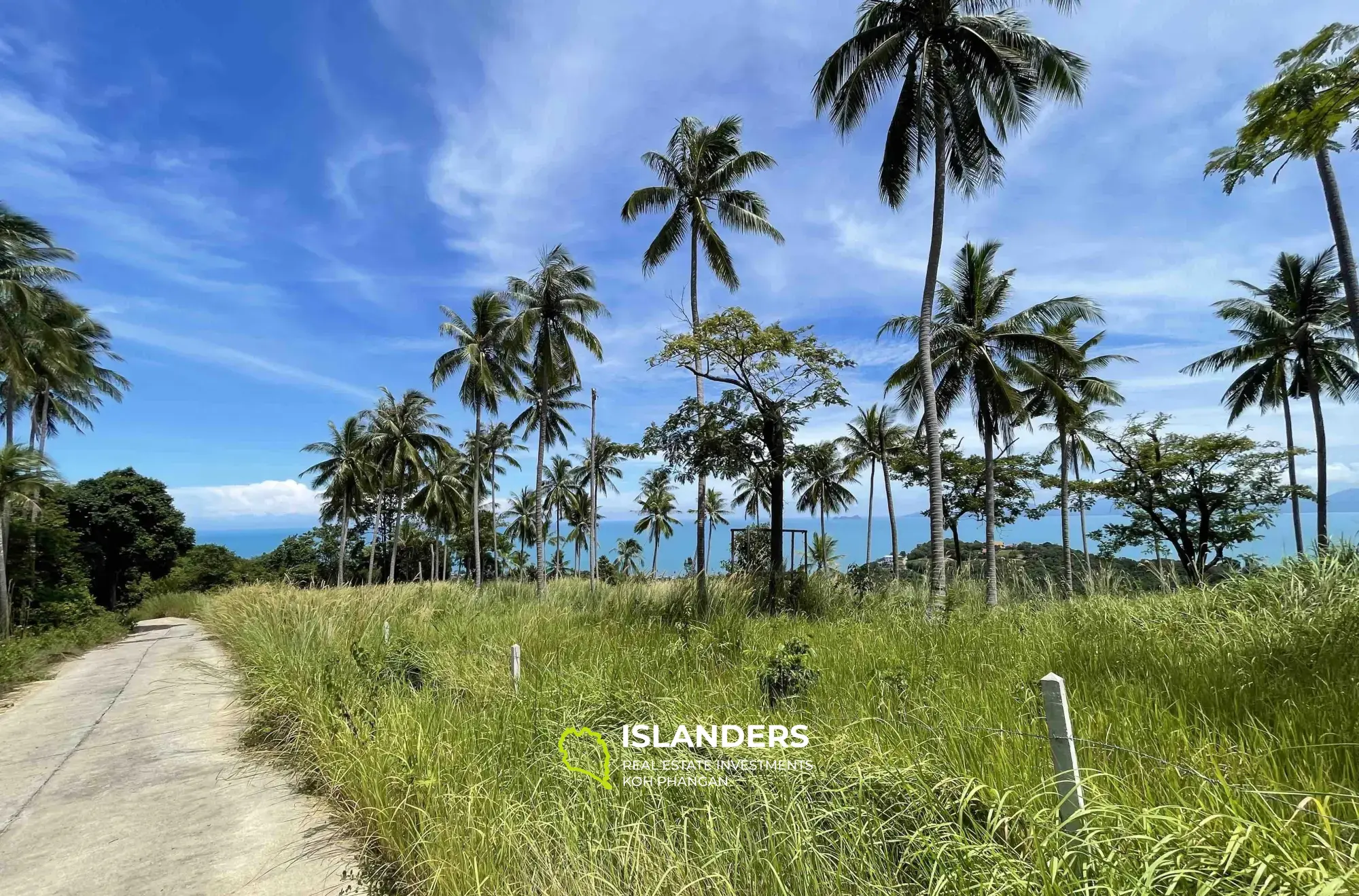 7,6 Rai Étonnant Terrain avec Vue sur la Mer à 180 Degrés à Bang Por