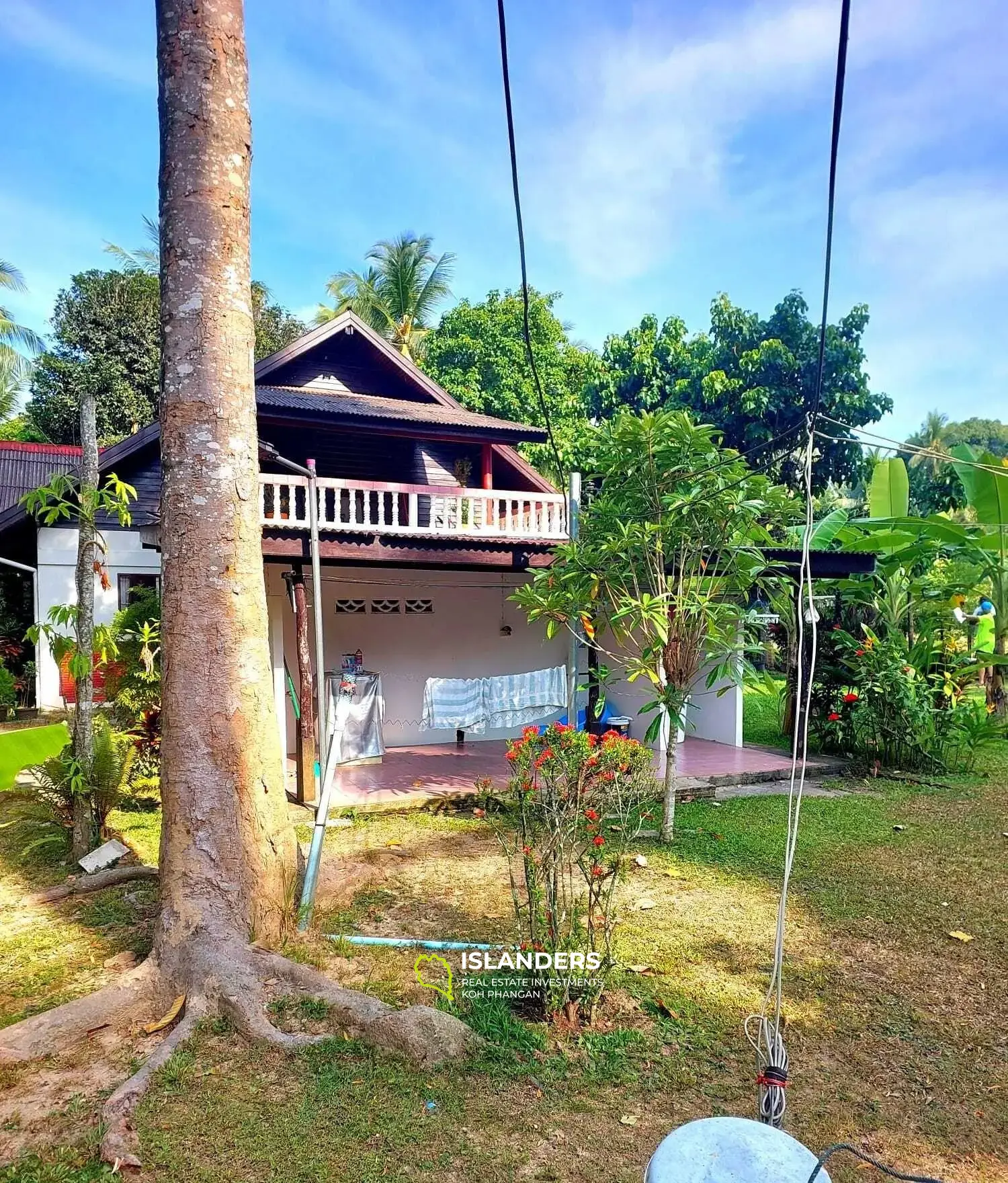 Tranquil House with Garden Area in Bantai for Sale 