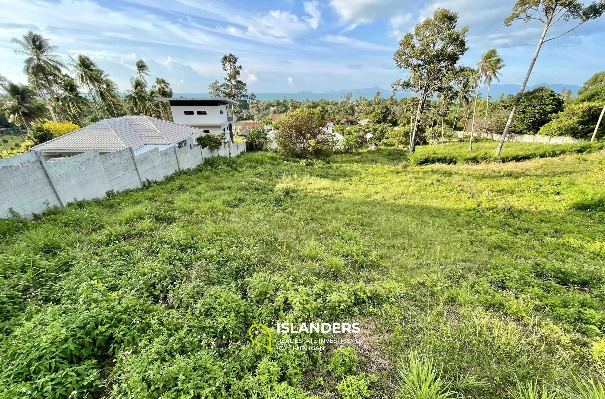 1.250 m² atemberaubendes Grundstück mit Meerblick in Bang Por zu verkaufen