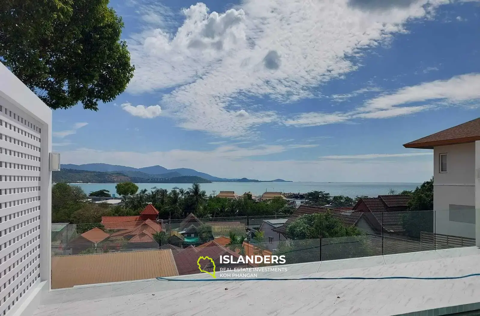 Neu gebaute Villa mit Blick auf den Sonnenuntergang in Bangrak zu verkaufen