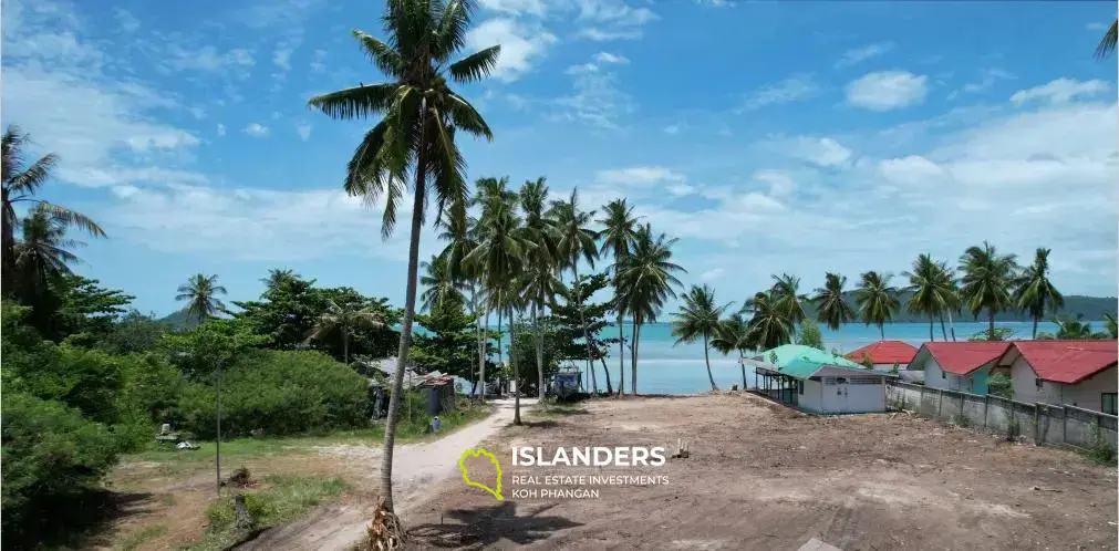 Terrain Pieds dans l'eau au Sud Ouest de Koh Samui