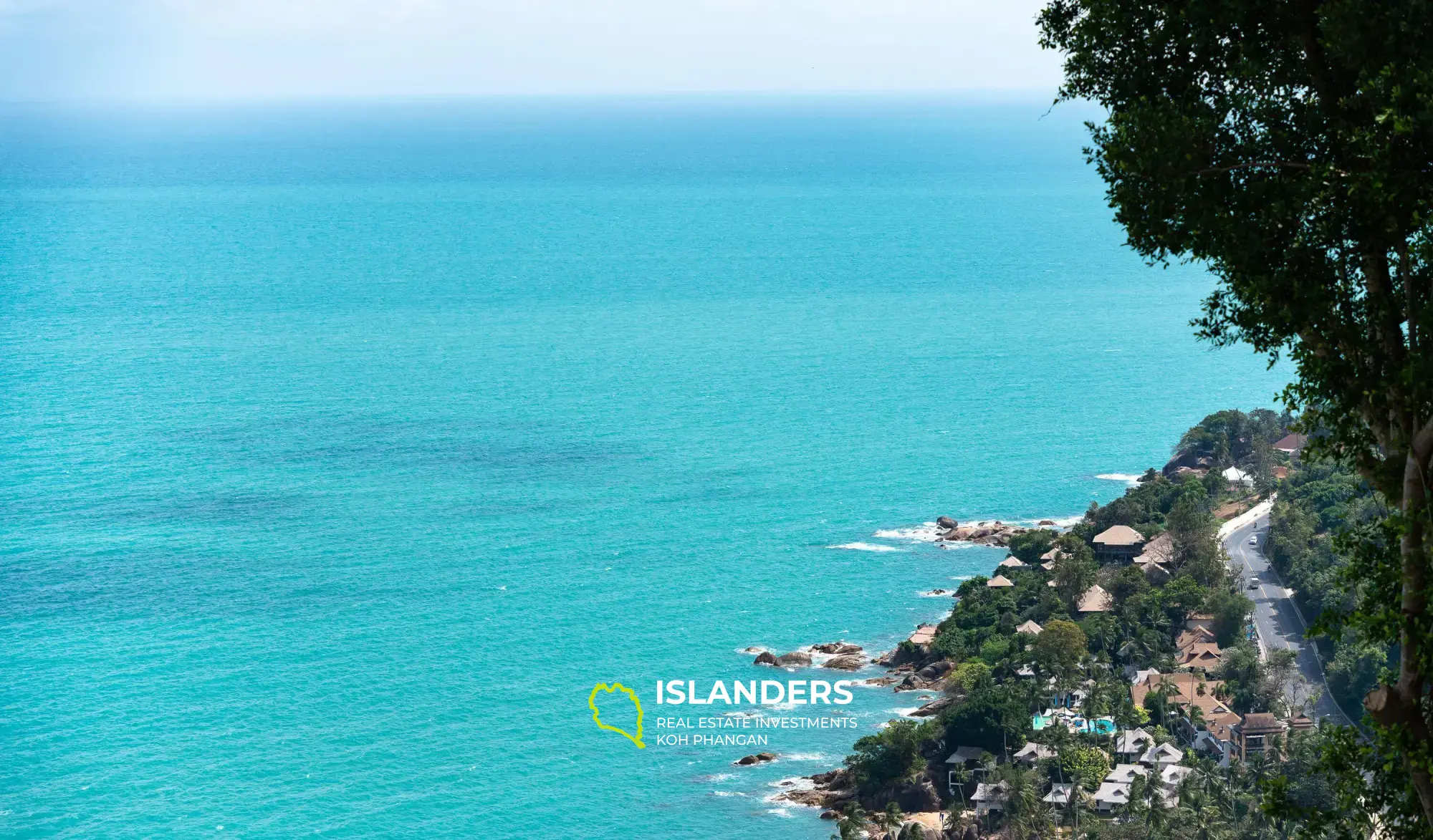 Incroyable villa de 3 chambres avec piscine et vue sur la mer à Chaweng Noi à vendre