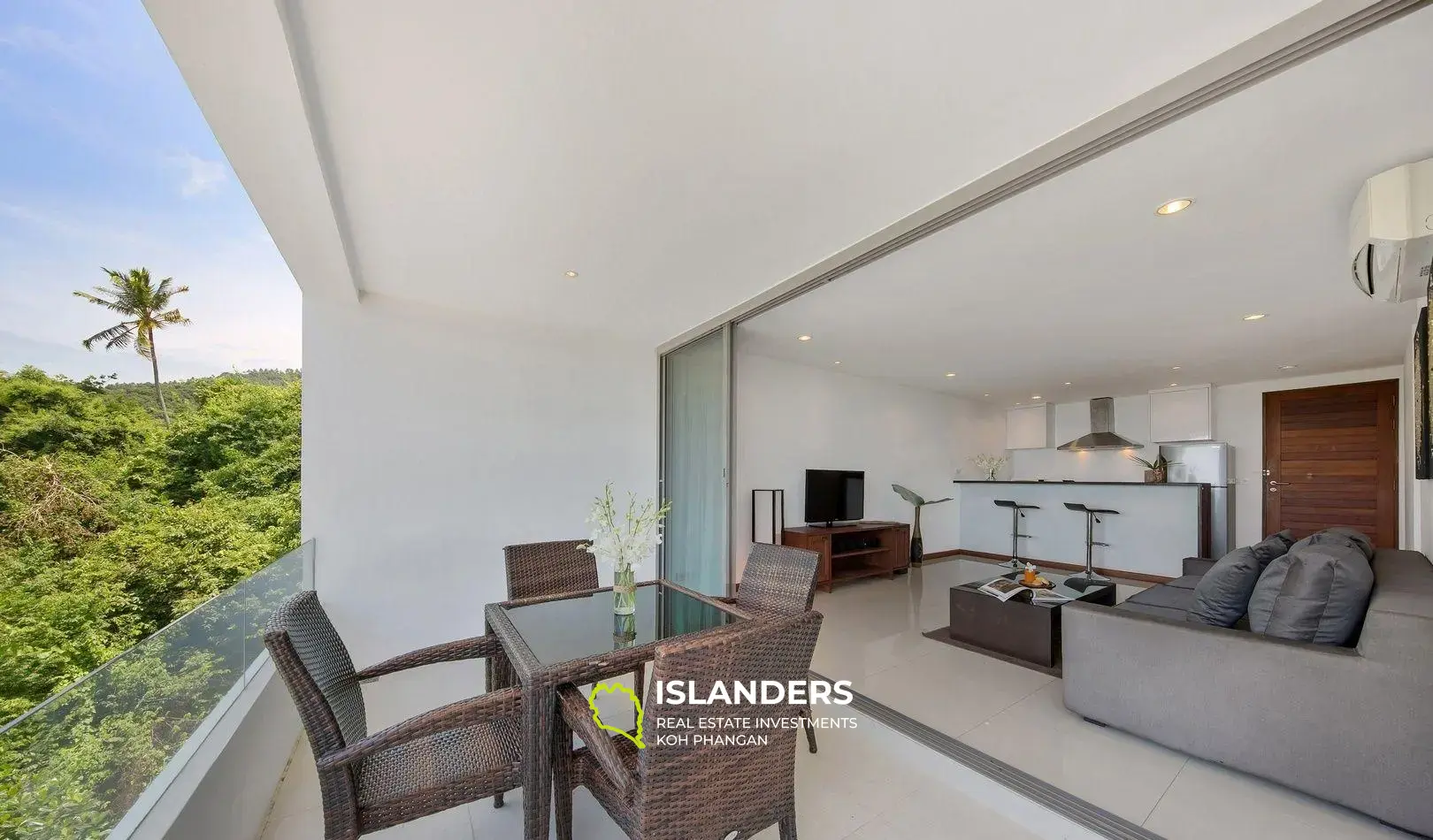 4 Bedroom Apartment for sale at Tropical Seaview Residence 