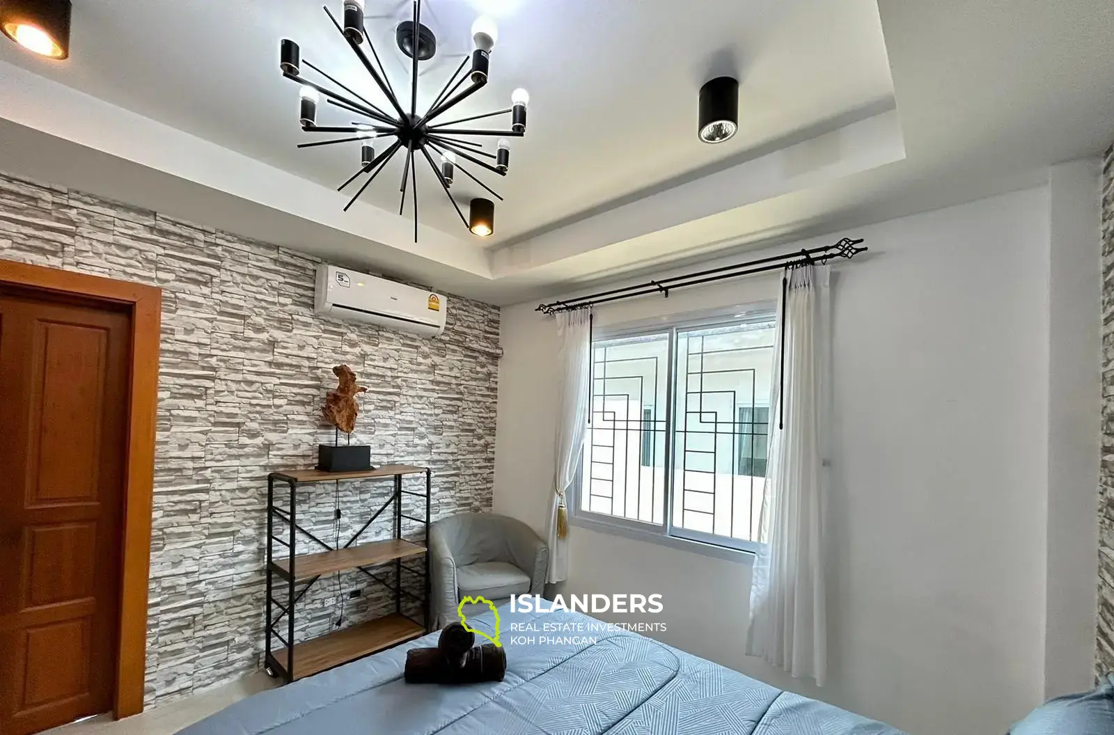 2 Bedrooms House in Bangrak