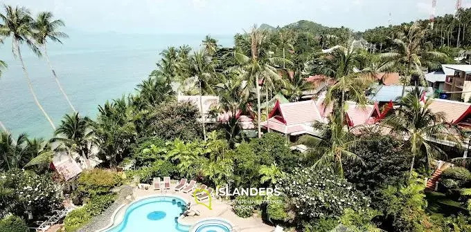 Strandhotel zum Verkauf neben dem Bang Por Beach