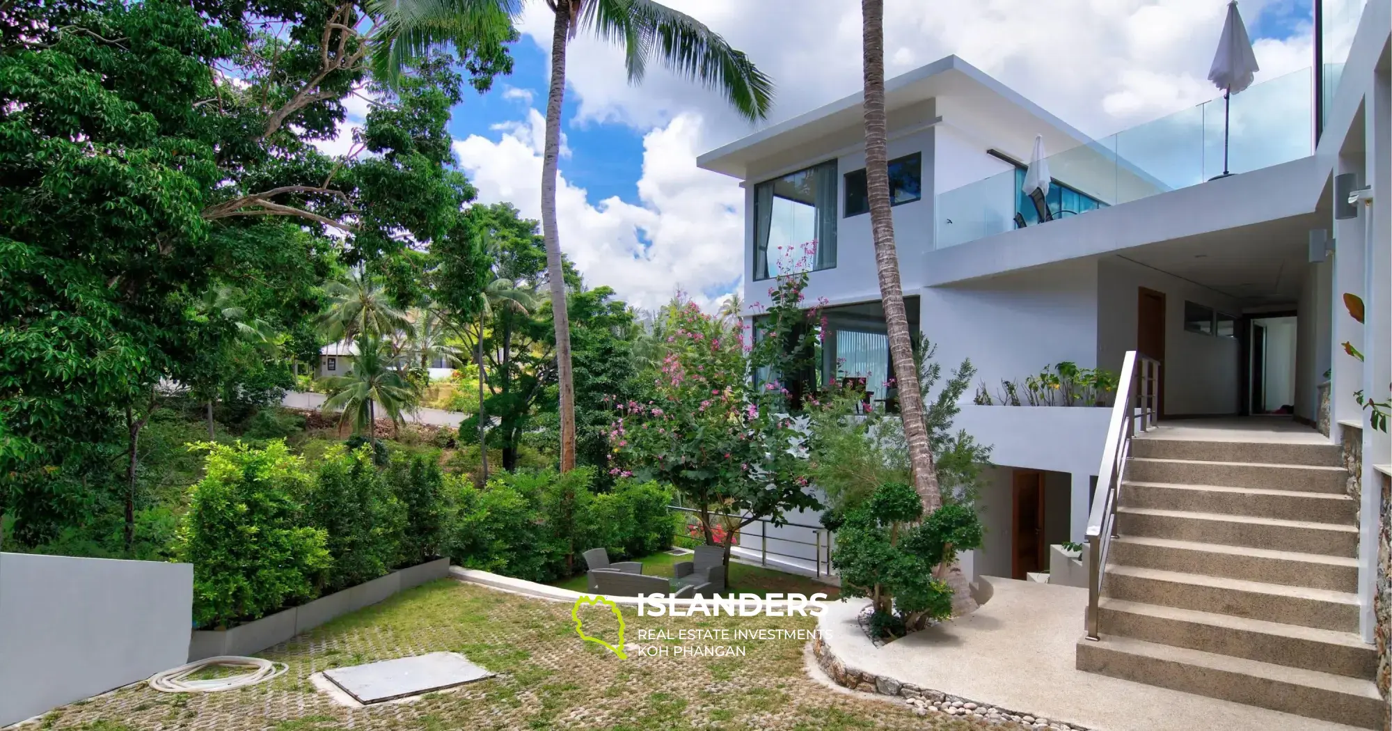 Spacious 5 Bedroom Pool Villa in Chaweng Noi Koh Samui