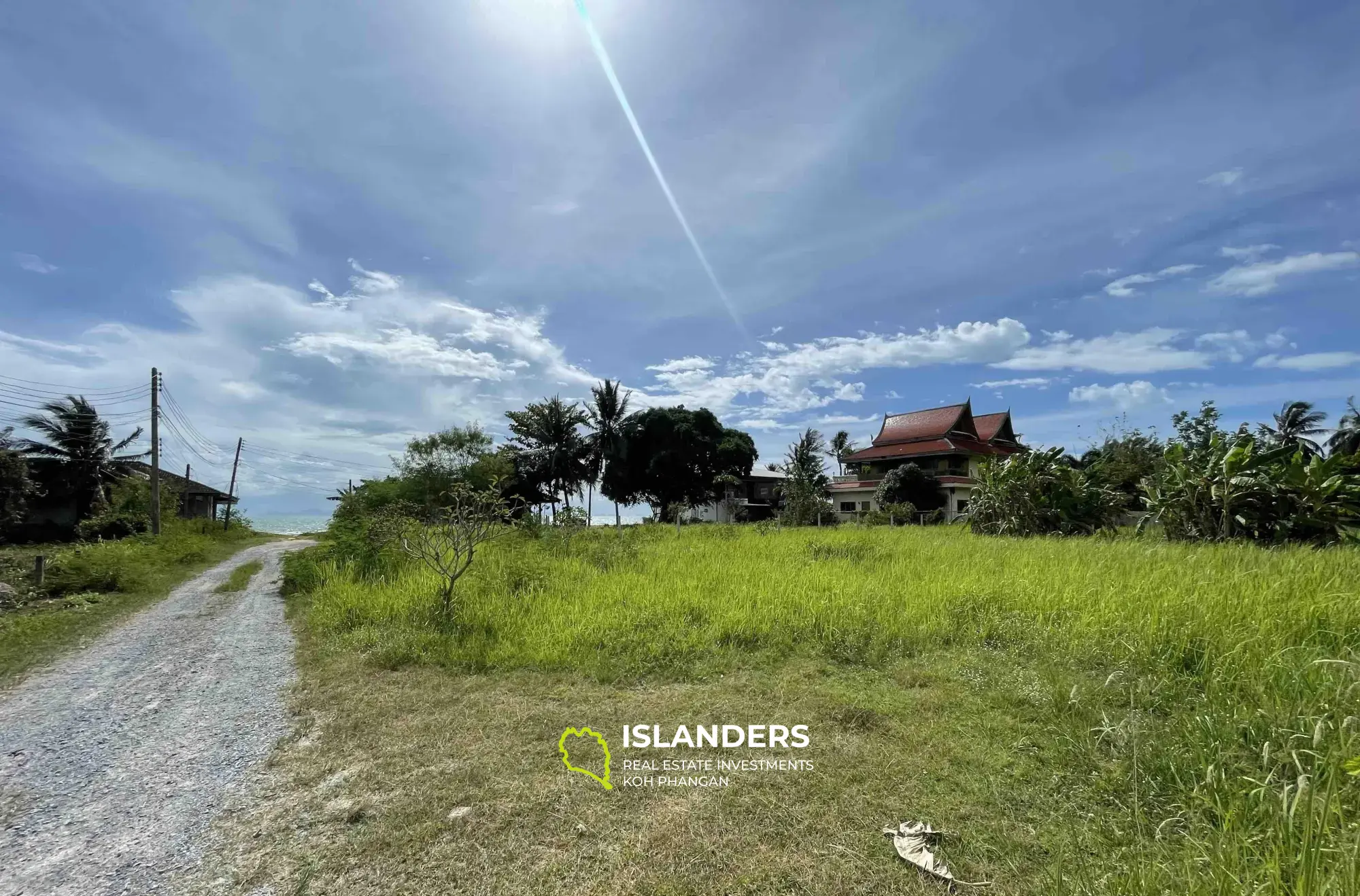 Flat Land Near the Beach in Lipa Noi for Sale