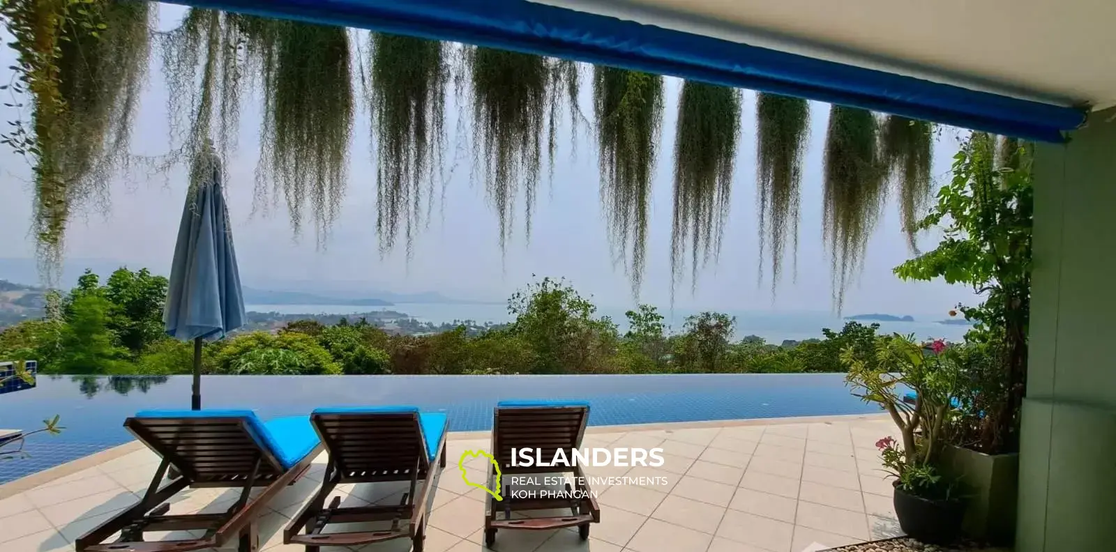 Villa colorée avec vue sur la mer à Plai Laem à vendre