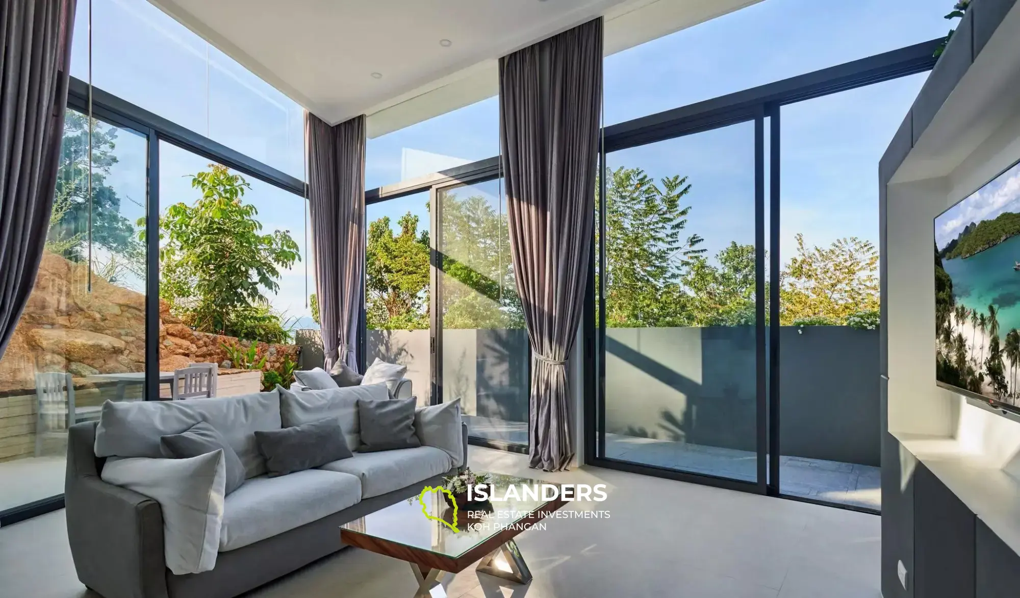 Amazing Ultra-Modern Villa in Bangrak for Sale