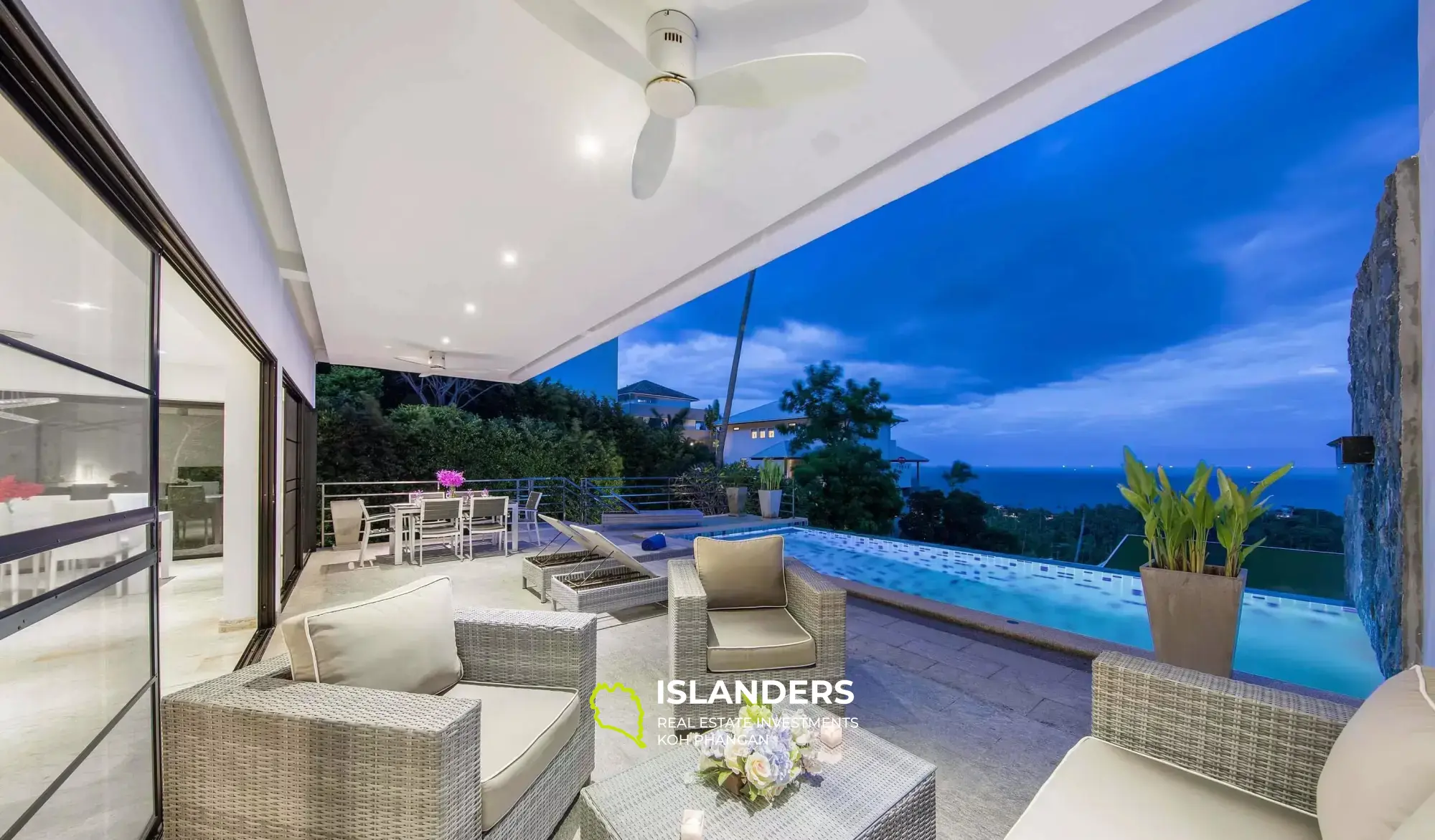 Villa Chaweng moderne de 3 chambres avec une vue imprenable sur la mer