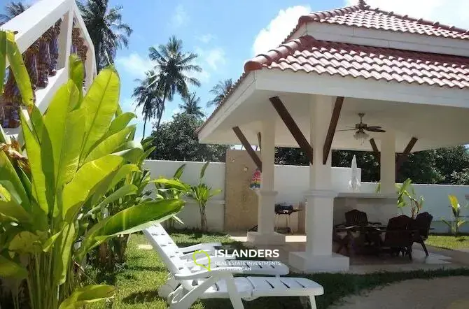 Villa im Thai-Stil in Plai Laem zu vermieten und zu verkaufen