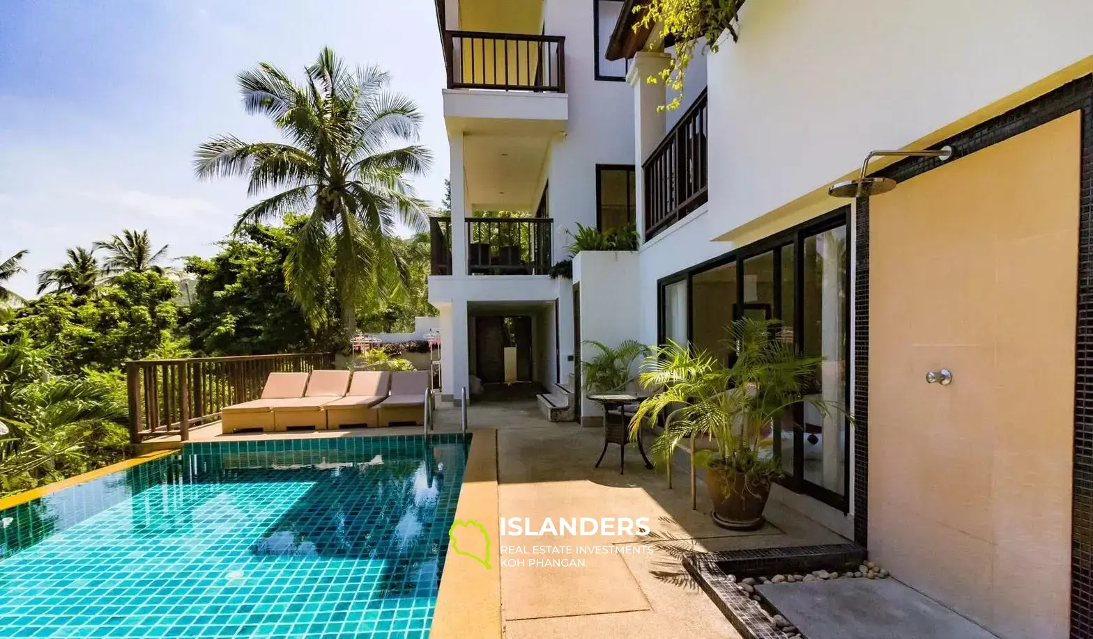 Villa de 4 chambres avec piscine à Chaweng à louer