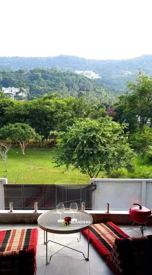 2 Bedrooms House in Bang Po For Rent