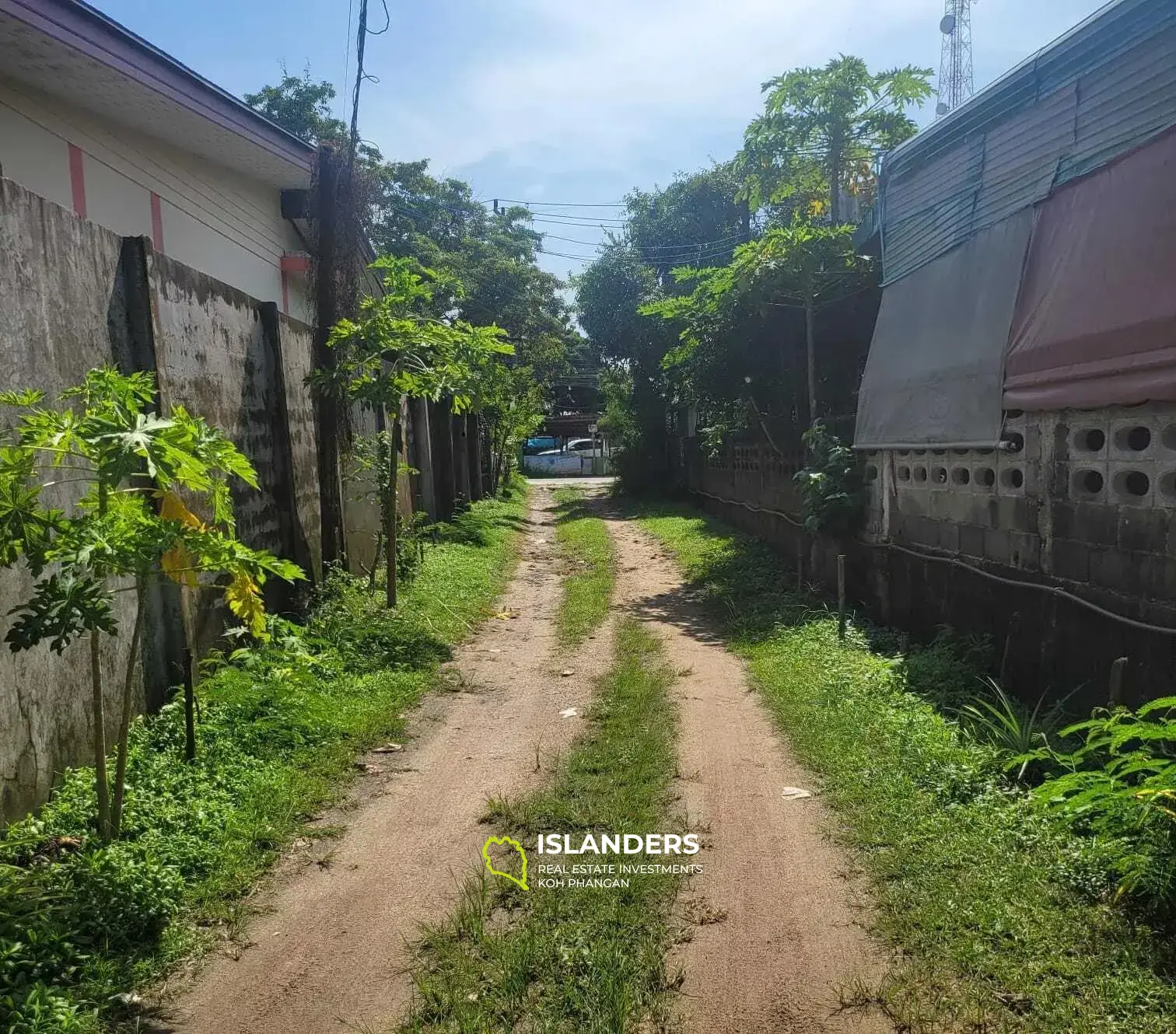 ที่ดินติดชายหาดชั้นนำในปลายแหลม