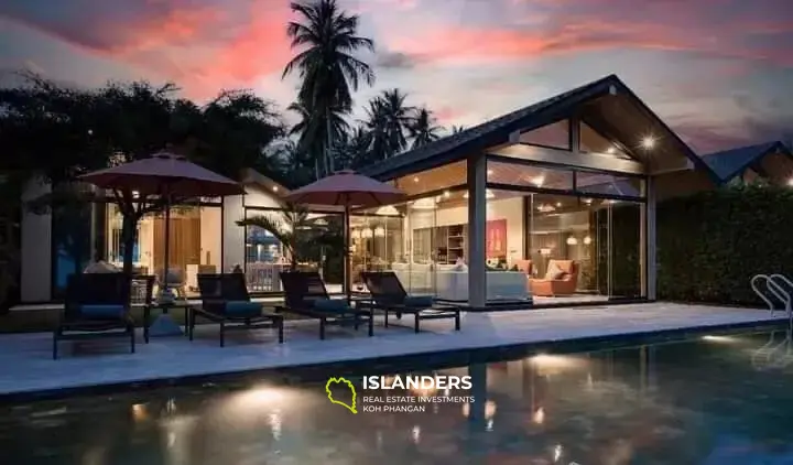 5 Bedroom Beachfront Villa in Baan Talay 1