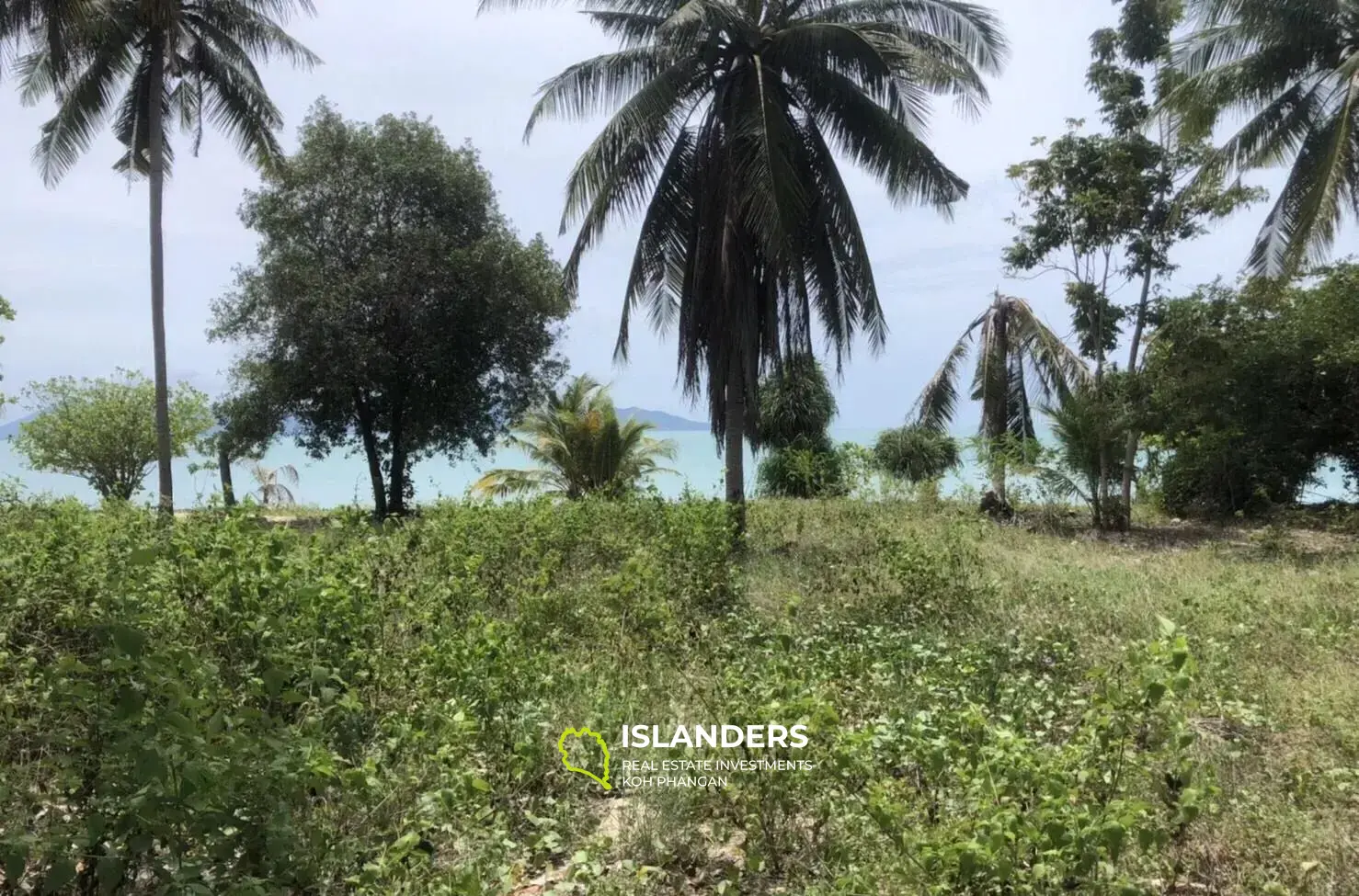 Strandgrundstück in der Nähe von Na Phra Lan zu verkaufen