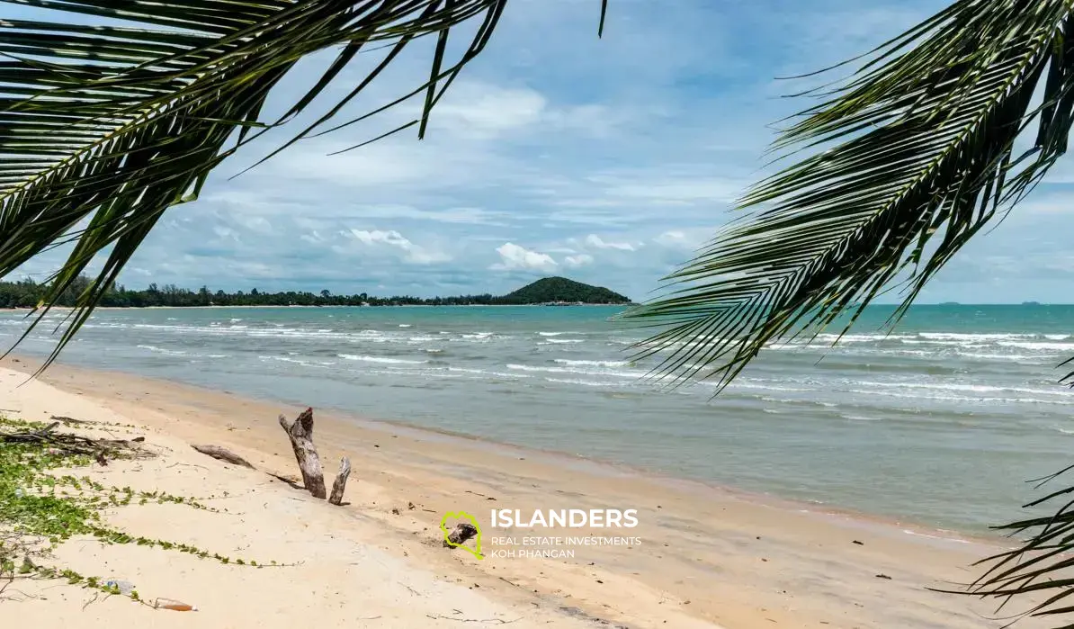 kleine Strandgrundstücke mit Blick auf den Sonnenuntergang zum Verkauf in Lipa Noi