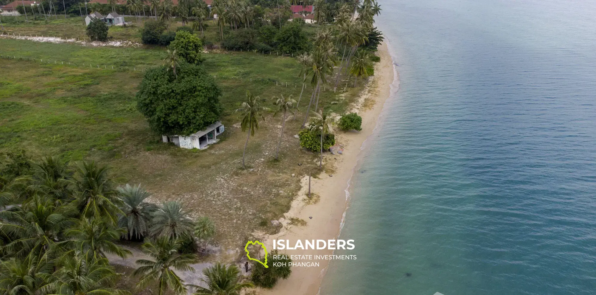 Grand front de mer à vendre à côté de Conrad