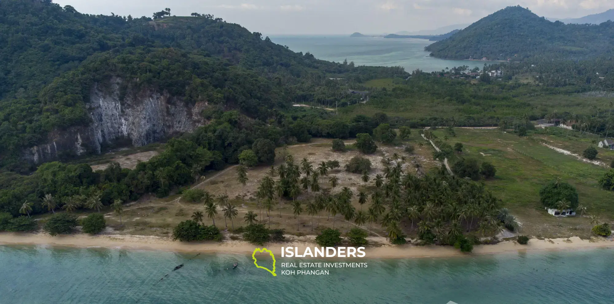 Grand front de mer à vendre à côté de Conrad