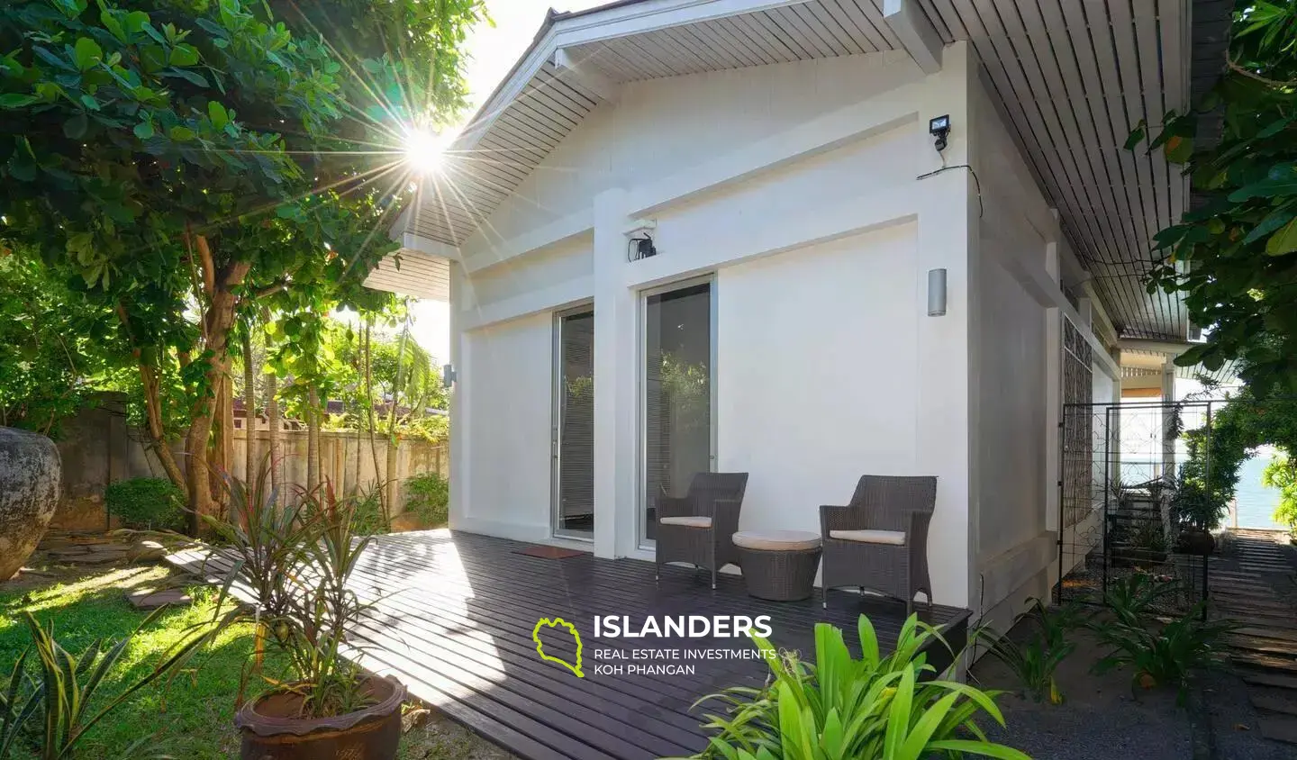 3 Bedroom Beachfront Villa with Huge Garden in Bangrak