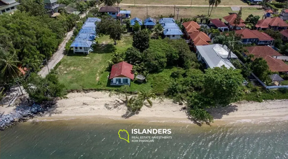 Strandgrundstück in Lipa Noi mit 1 Haus und 7 Bungalows