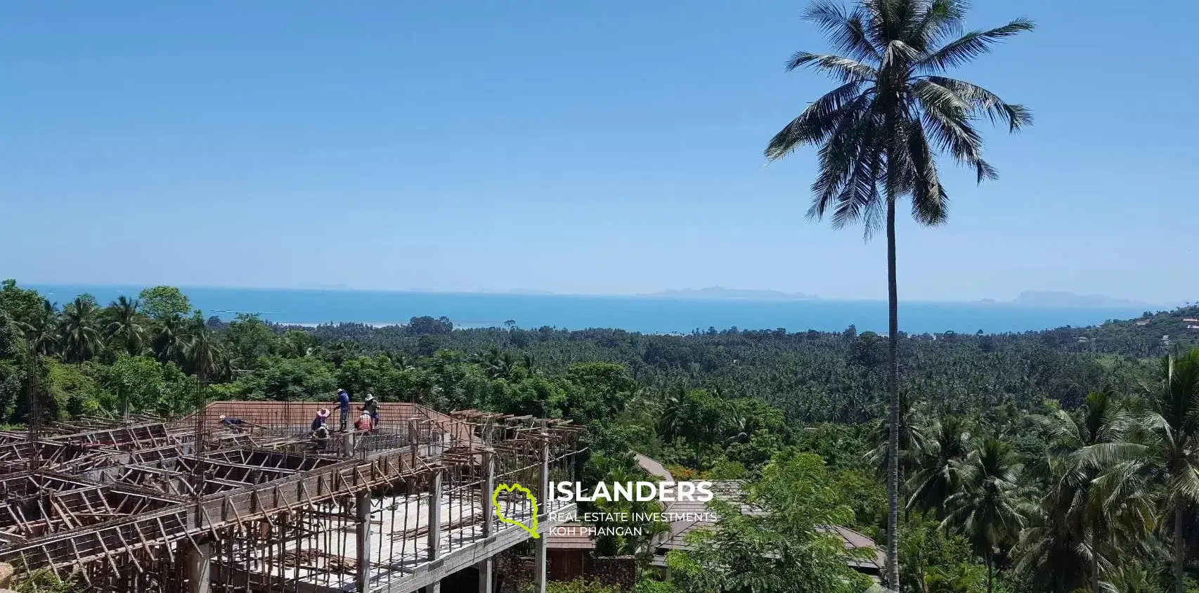 Une Villa avec Grand Terrain Vue Mer à Nathon