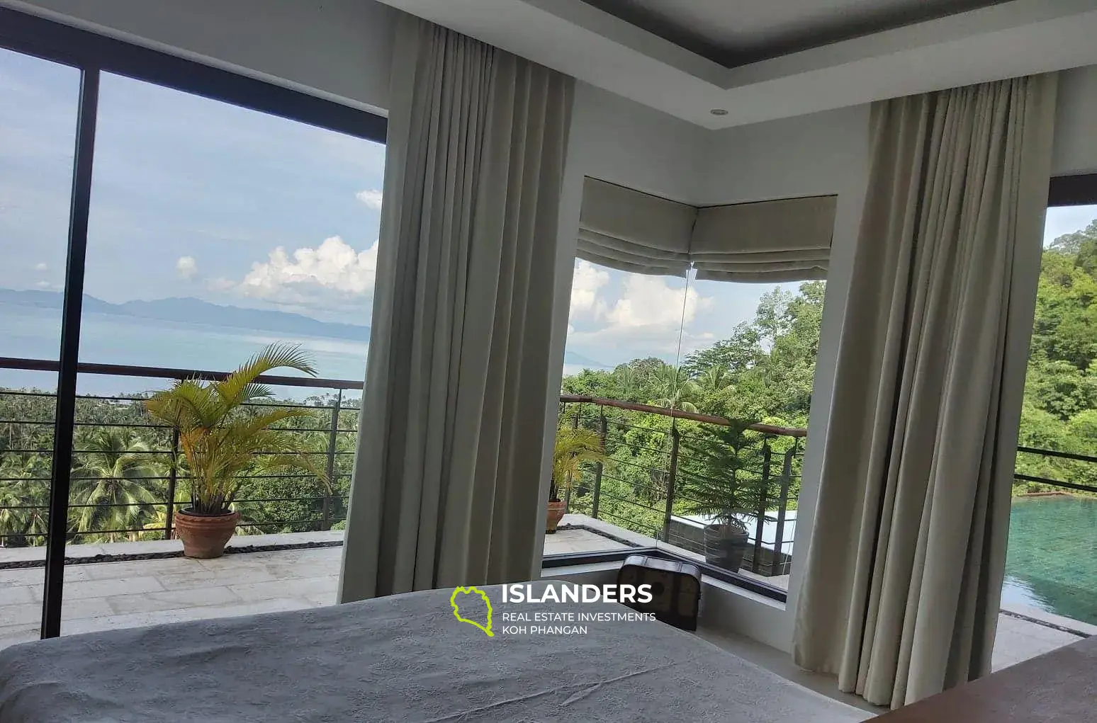 Partial Sea View 5BR Villa at Bang Por