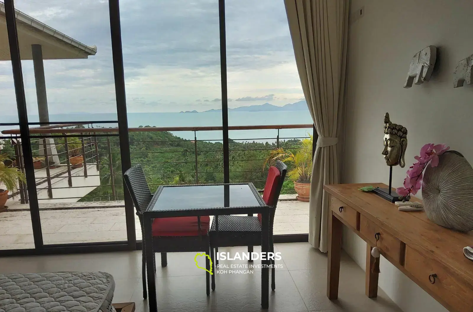 Partial Sea View 5BR Villa at Bang Por