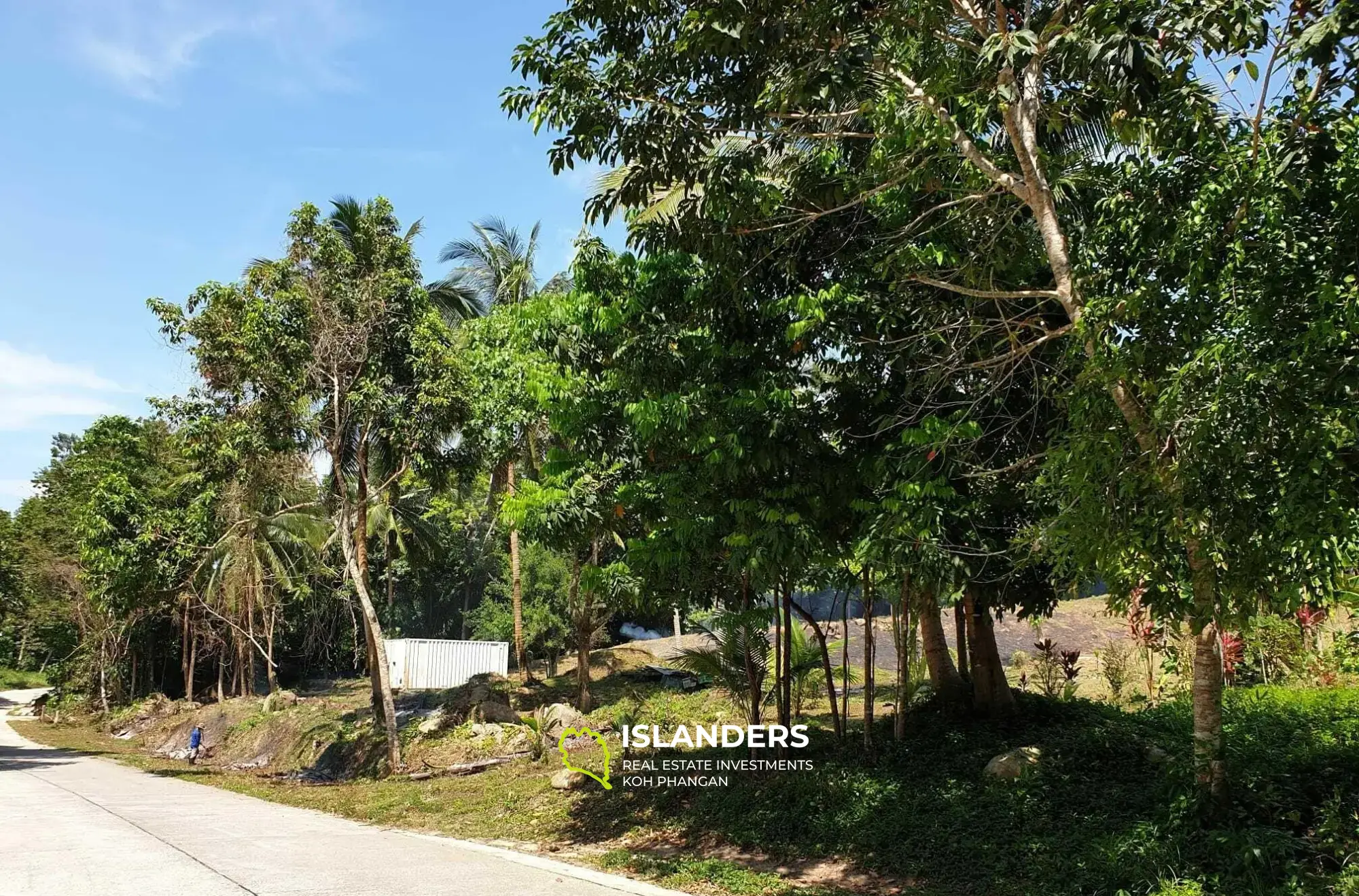 Nice Plot for Sale in Maenam 