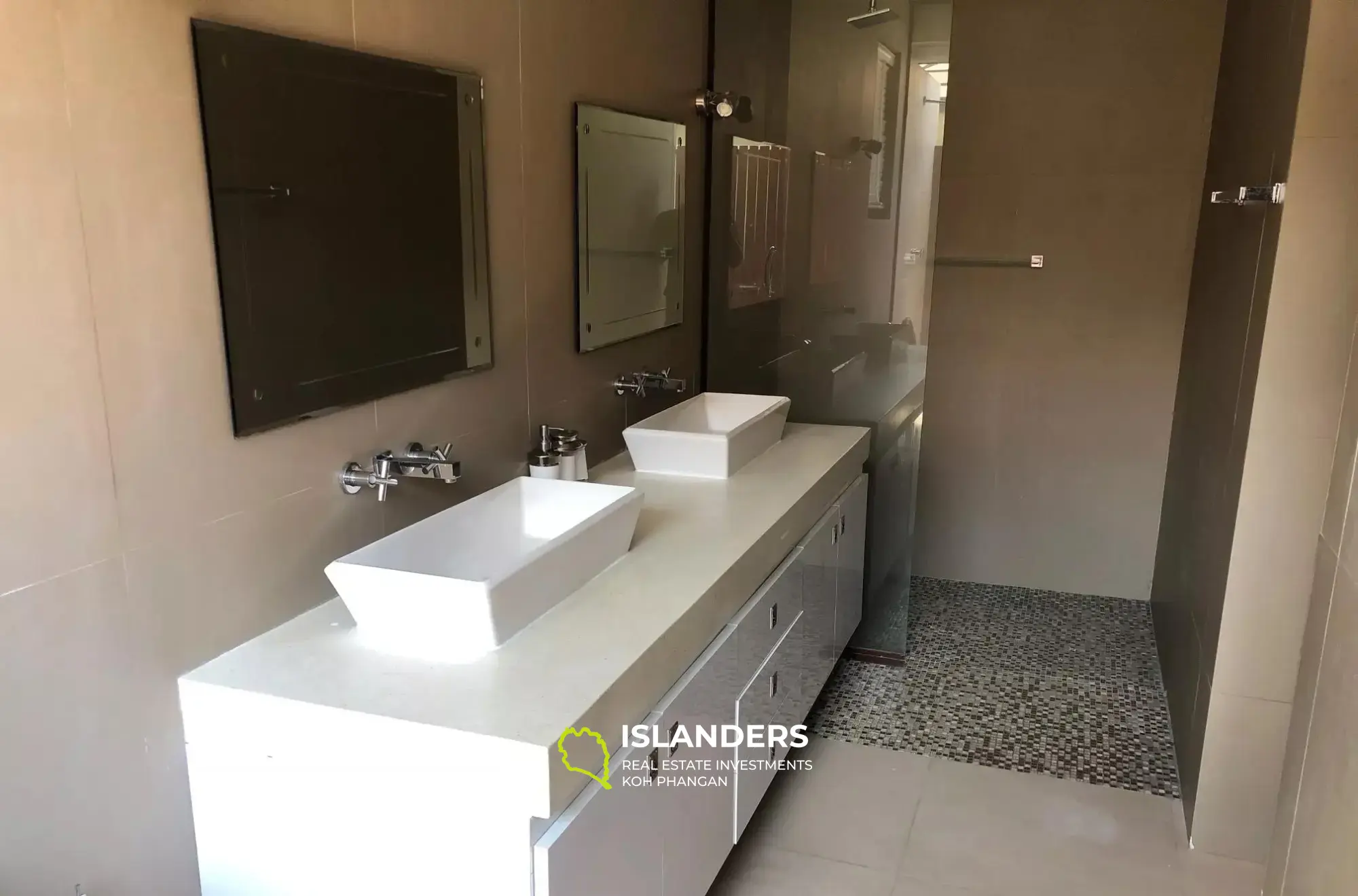 3 Bedroom Villa for sale in Bangrak, Koh Samui