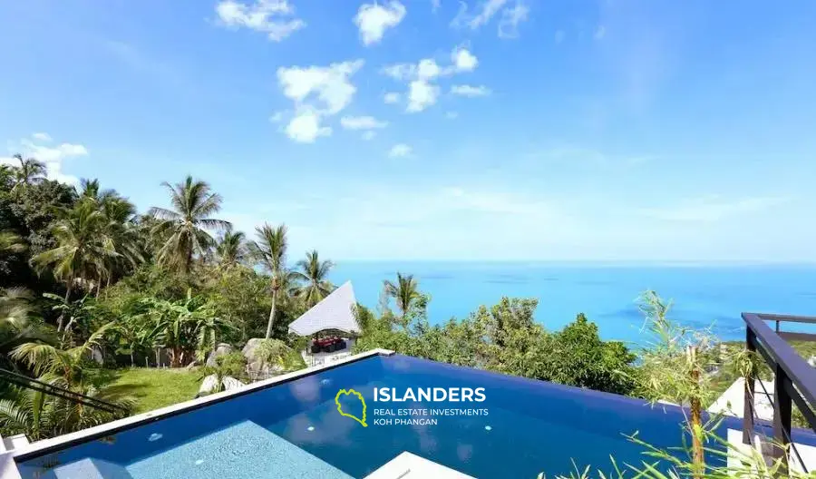 Villa au design unique de 5 chambres avec piscine et vue sur la mer à Chaweng Noi