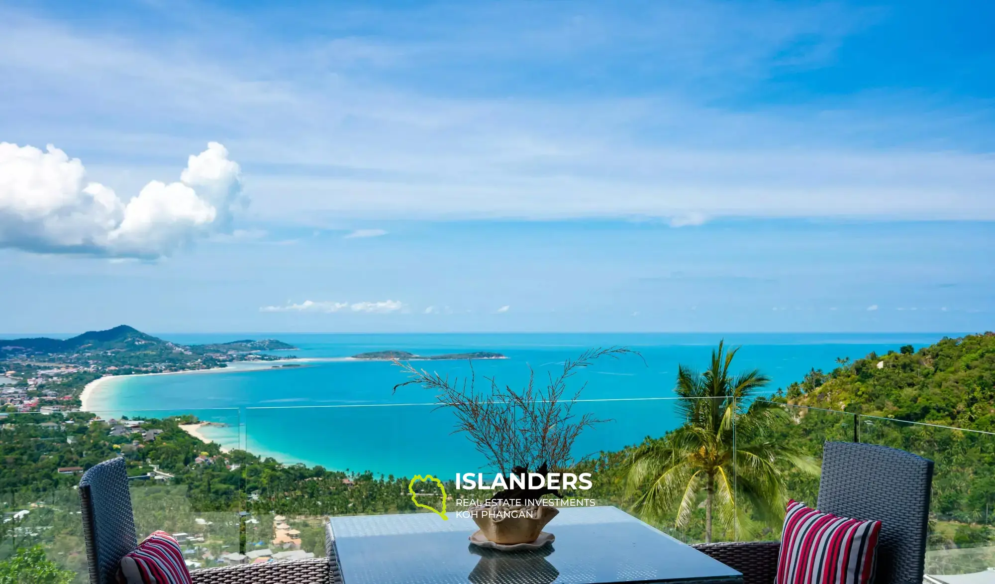 Spacieuse villa de haut niveau de 4 chambres avec vue sur la mer à Chaweng Noi