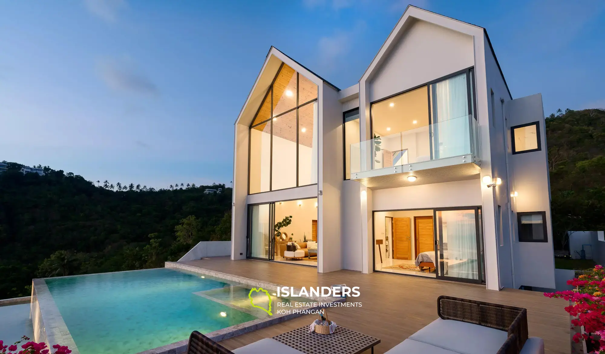 Wunderschöne Poolvilla mit 3 Schlafzimmern und Meerblick bei Sonnenuntergang und Solaranlage auf Koh Samui