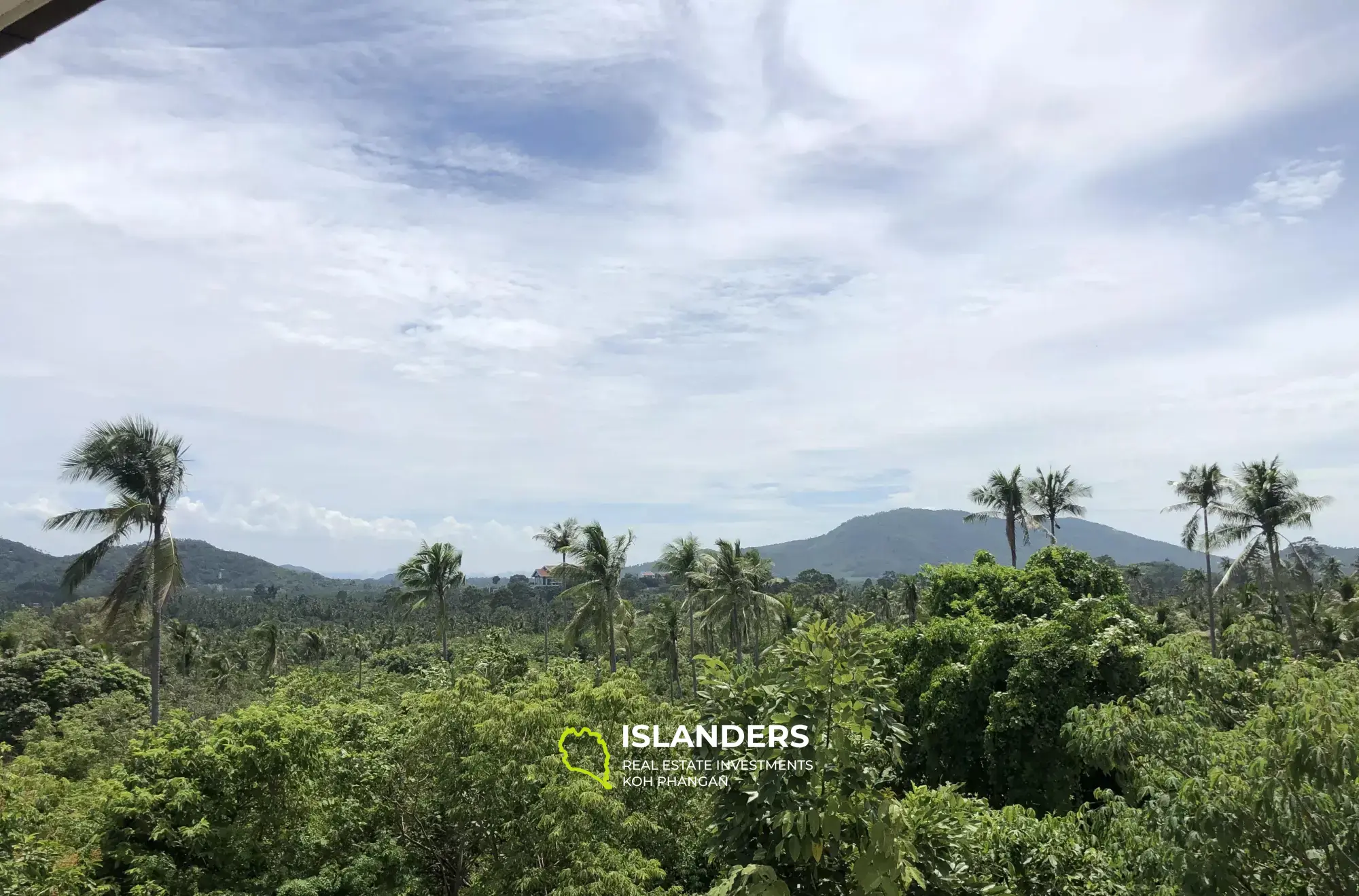 Villa 4 chambres avec piscine et vue sur la mer et appartement à Maret