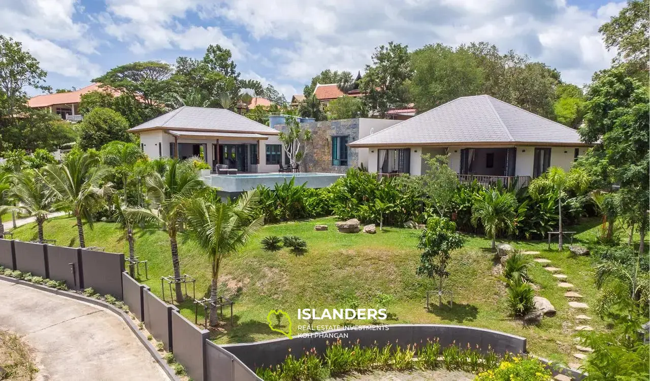 Villa de 4 chambres avec piscine à Plai Laem sur un immense terrain paysagé