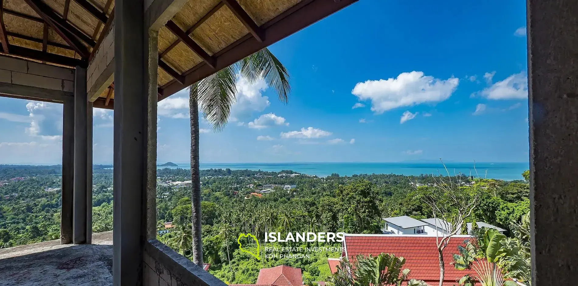 Beau terrain avec bâtiment près de la plage de Nathon à vendre