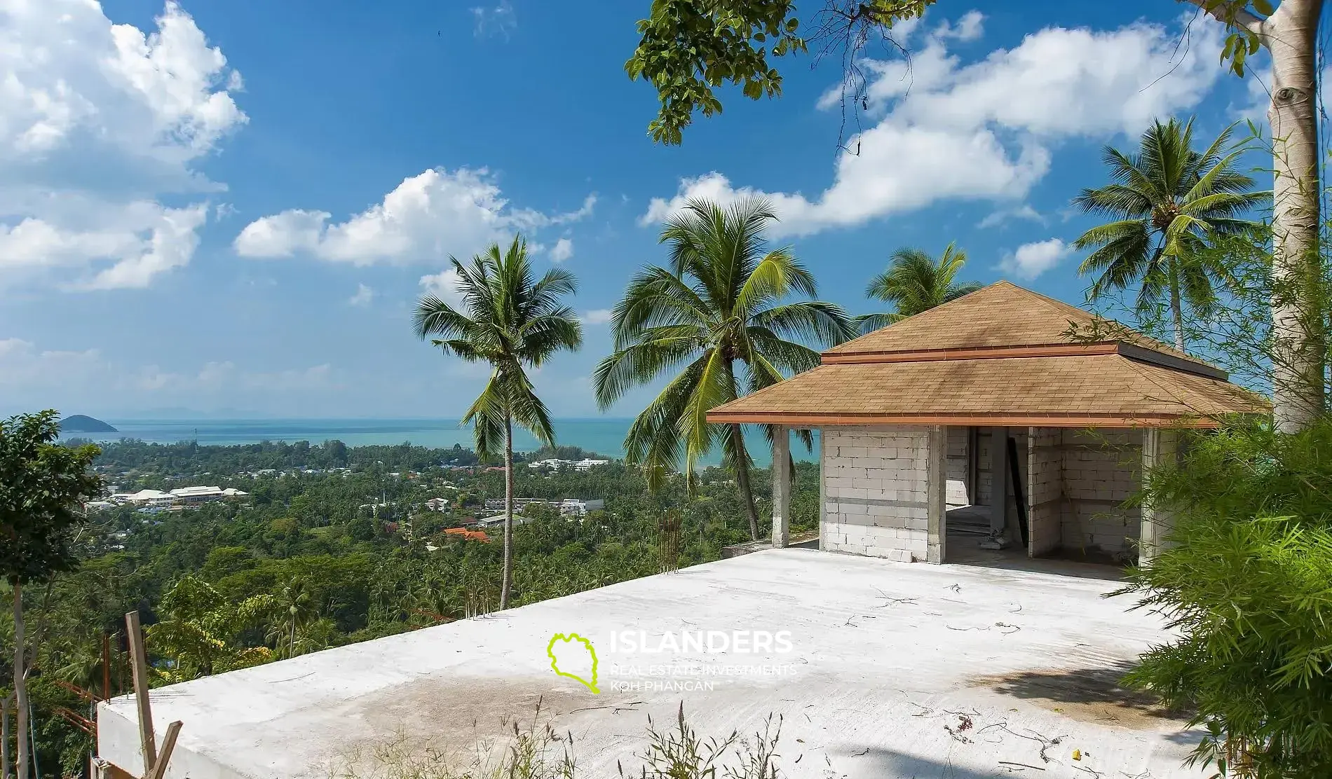 Beau terrain avec bâtiment près de la plage de Nathon à vendre