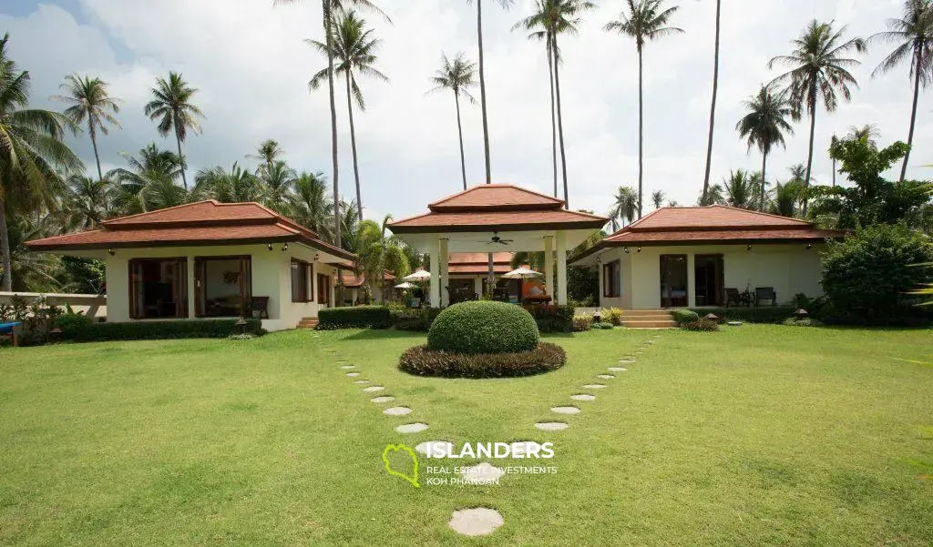 Villa 4 chambres avec piscine en bord de mer à Na Muang et grand jardin