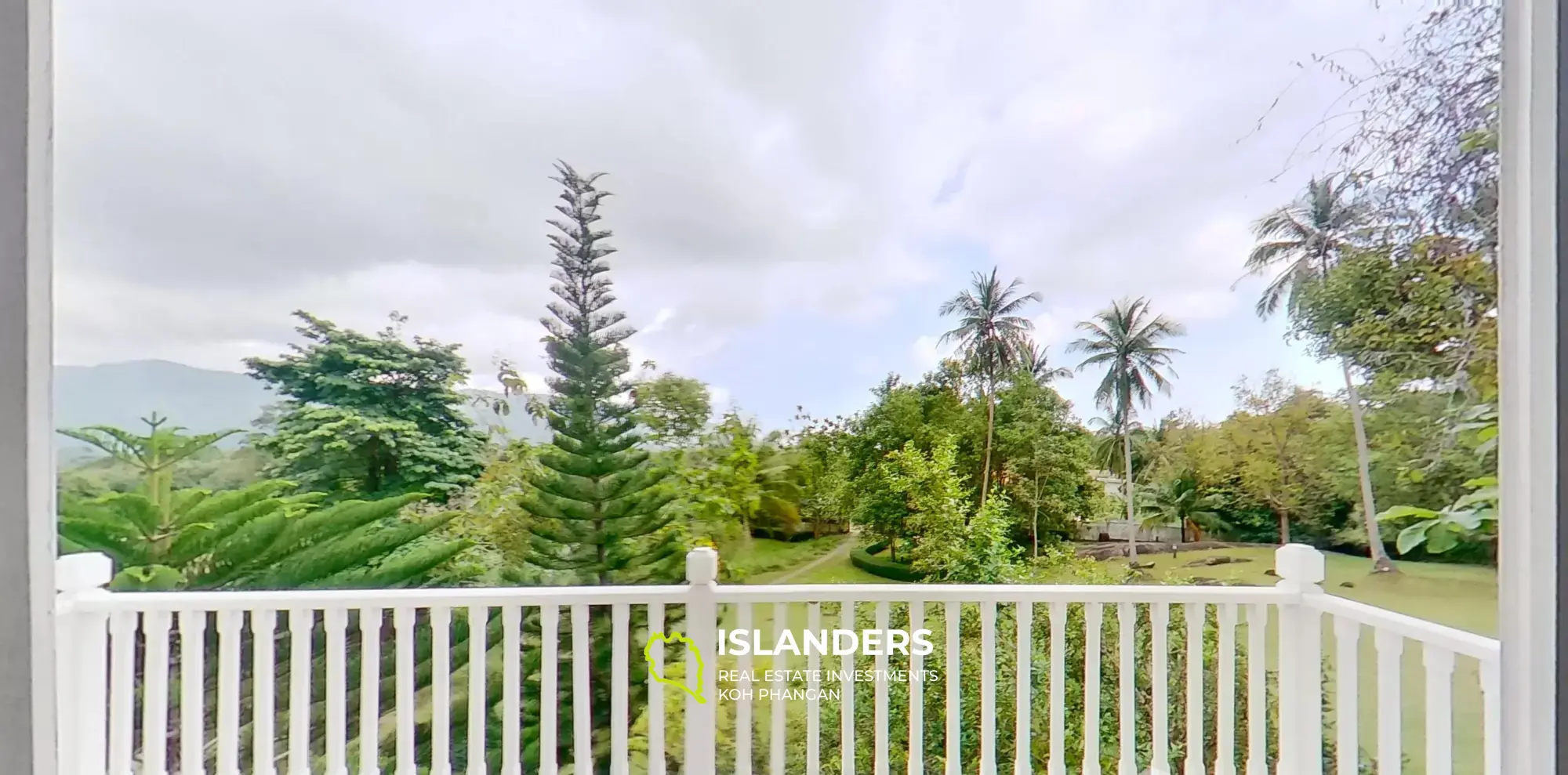 4BR Villa avec piscine et vue sur la montagne à Koh Samui