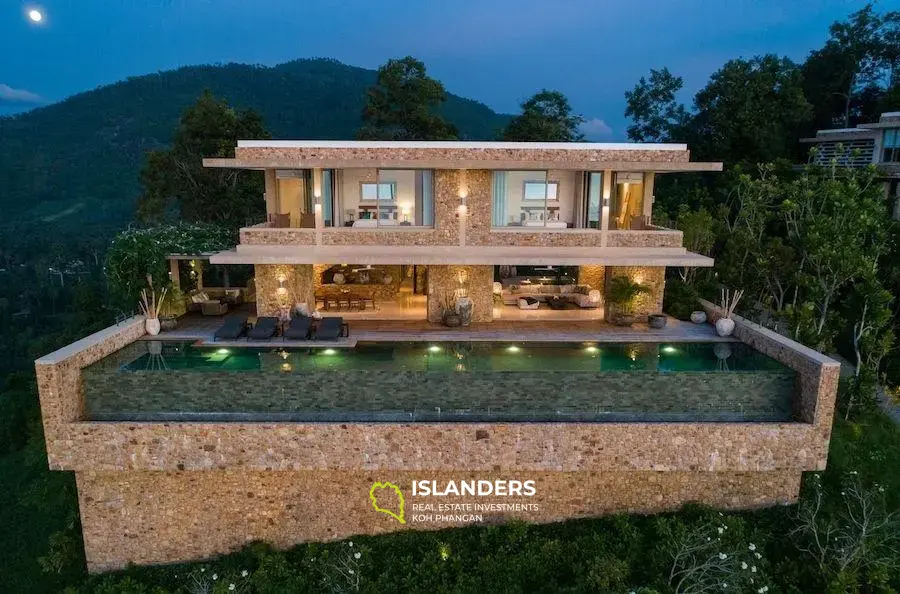 Ultimate Luxury Villa with the Sea View in Taling Ngam