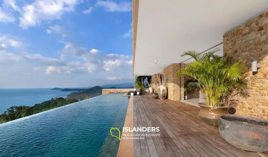 Ultimate Luxury Villa with the Sea View in Taling Ngam