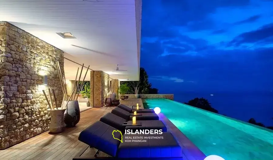 Ultimate Luxury Villa with the Sea View in Taling Ngam