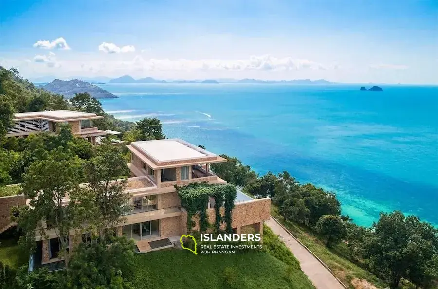 Ultimate Luxury Villa with the Sea View in Taling Ngam