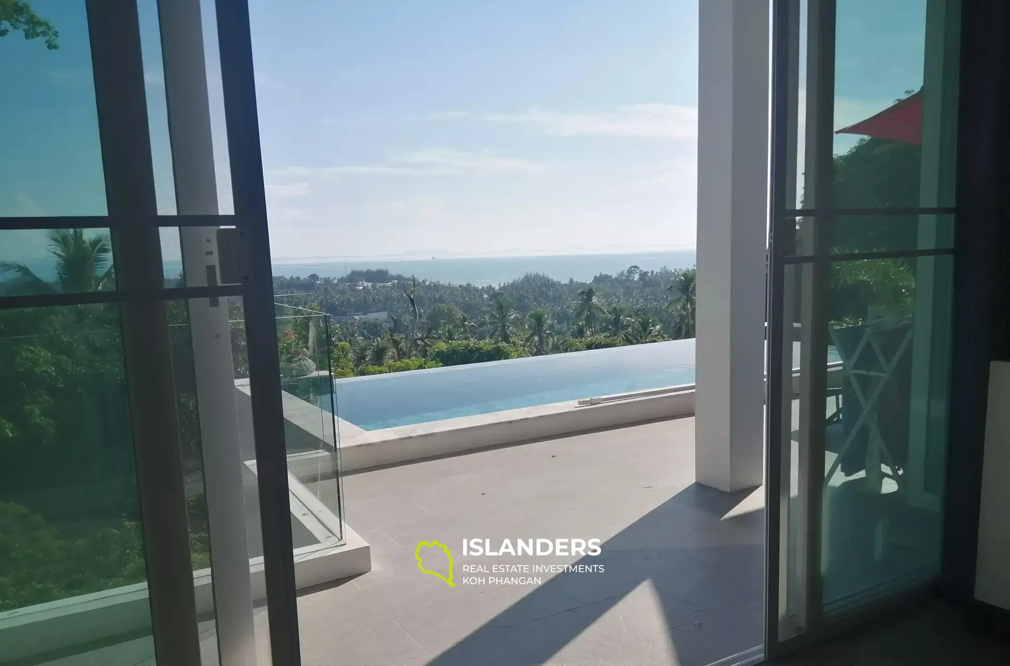 3 Bedroom Villa with Panoramic Sea View in Koh Samui