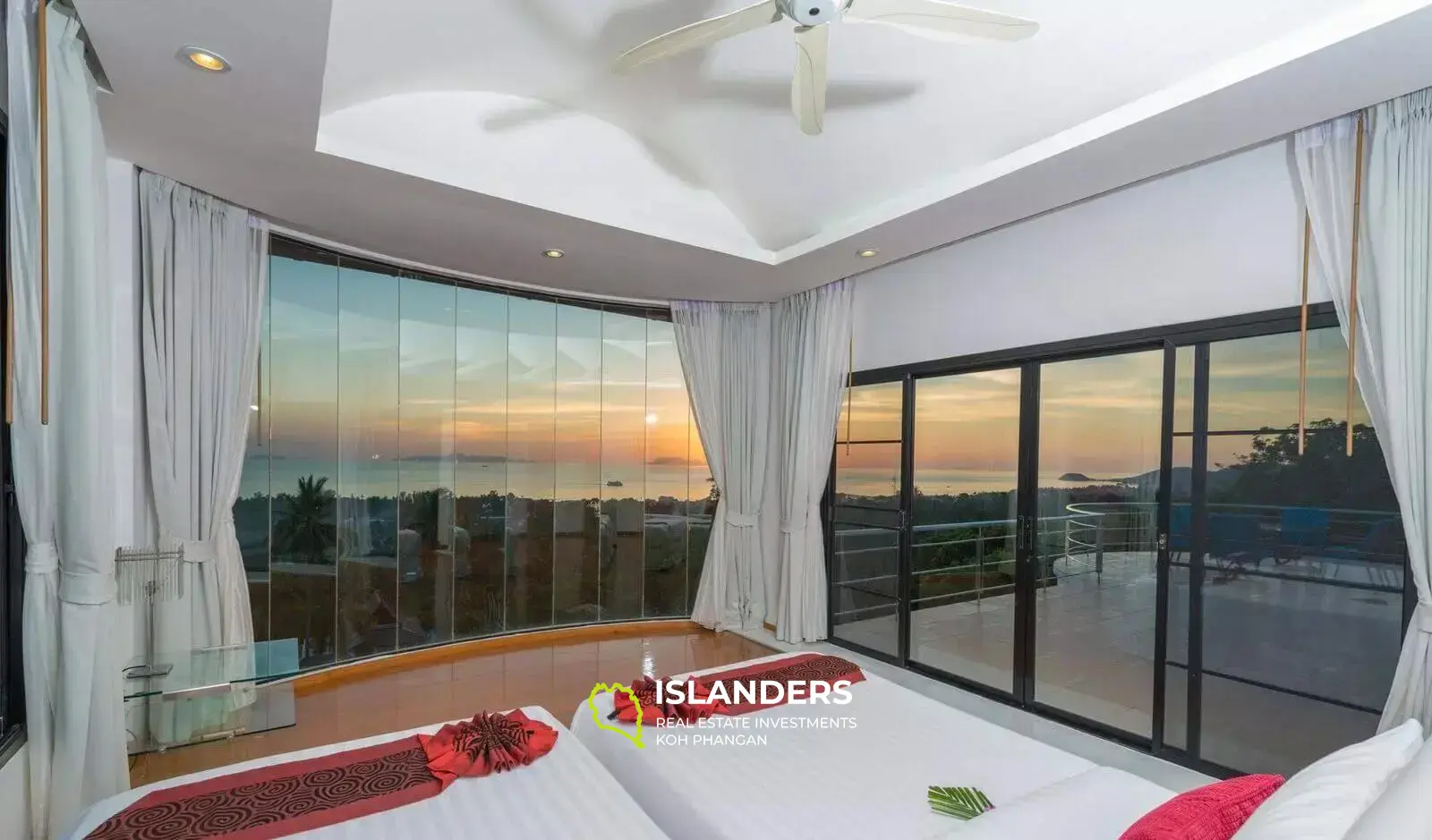 Lux 4-Level, 4-Bed, 4-Bath Nathon Seaview Villa ที่ไม่ซ้ำใครอย่างแท้จริง