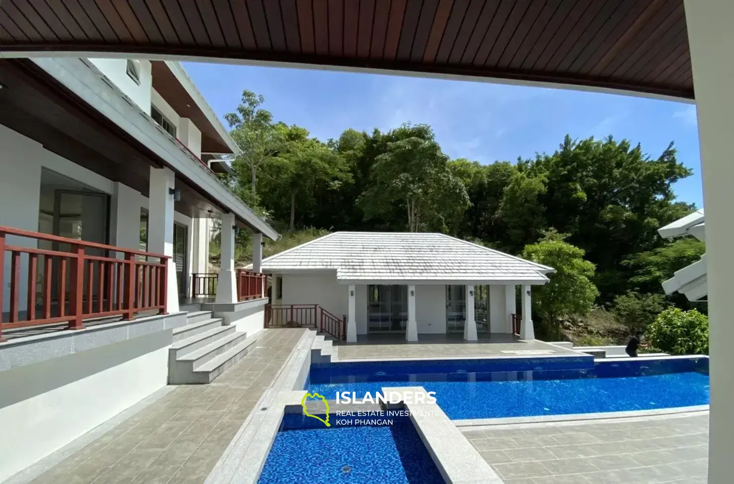 Große Villa mit Meerblick in 12 Rai Land in Lipa Noi