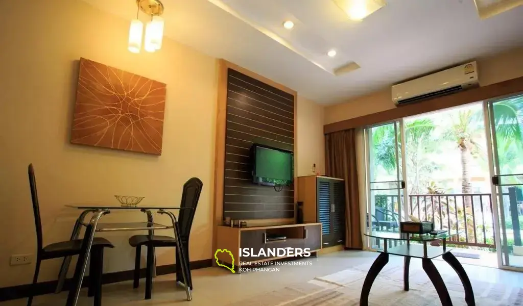 2 Bedroom Condo for sale at Whispering Palms Suite 