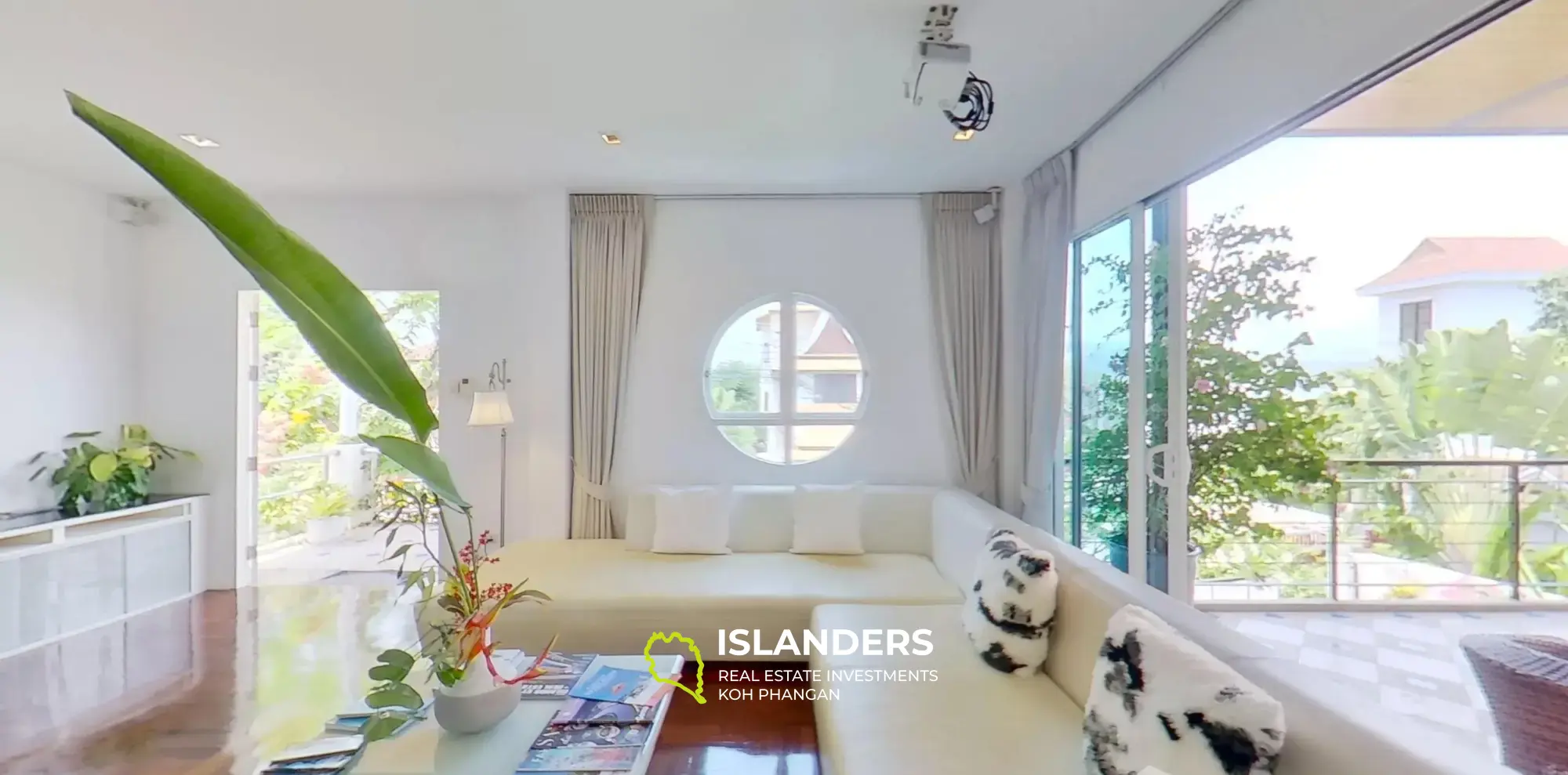 6BR Sunset Sea View Villa ในบางรัก