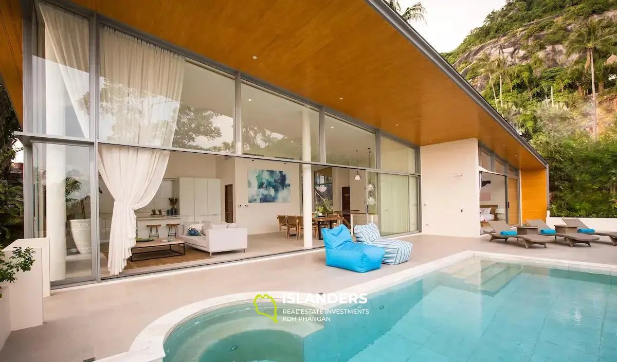 2 Bedroom Villa for sale at Oasis Samui 